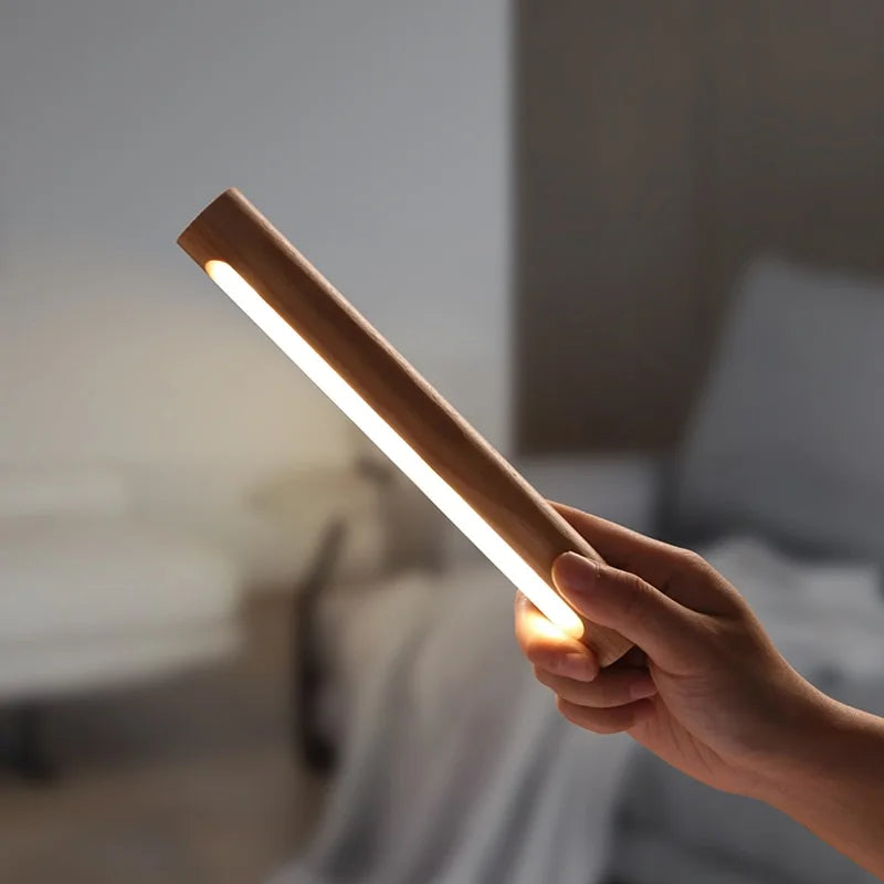 Smart Rotatable Wooden Night Light - 1PC