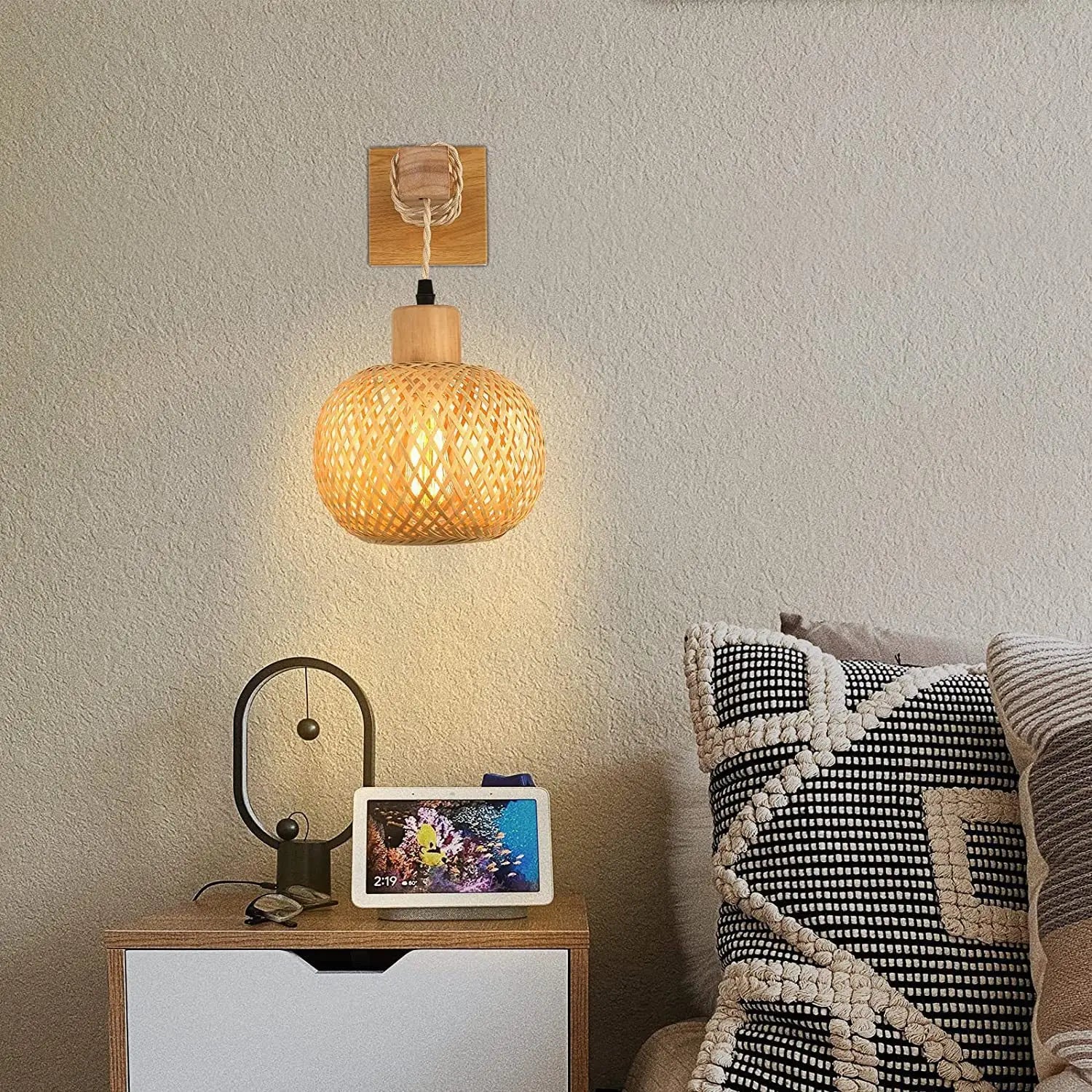 Hand-Woven Bamboo Wall Lamp